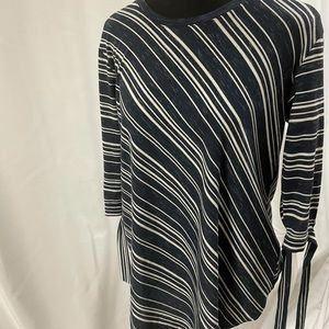 Two by Vince camuto tunic